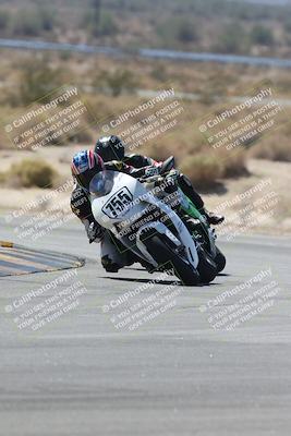 media/Oct-02-2025-Racers Edge (Thu) [[2c91cb6ab3]]/3-B Group/Session 3-Turn 16 (12pm)/